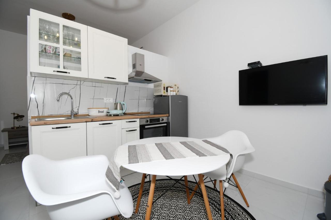 Apartment Frida Rab Banjol Extérieur photo